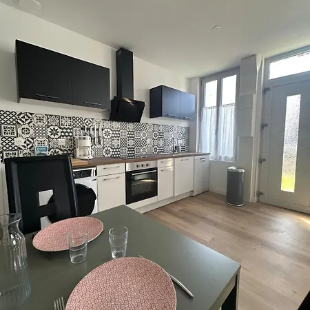 公寓 Curie - Neuf Clim & Parking Avec Exterieur 克莱蒙费朗